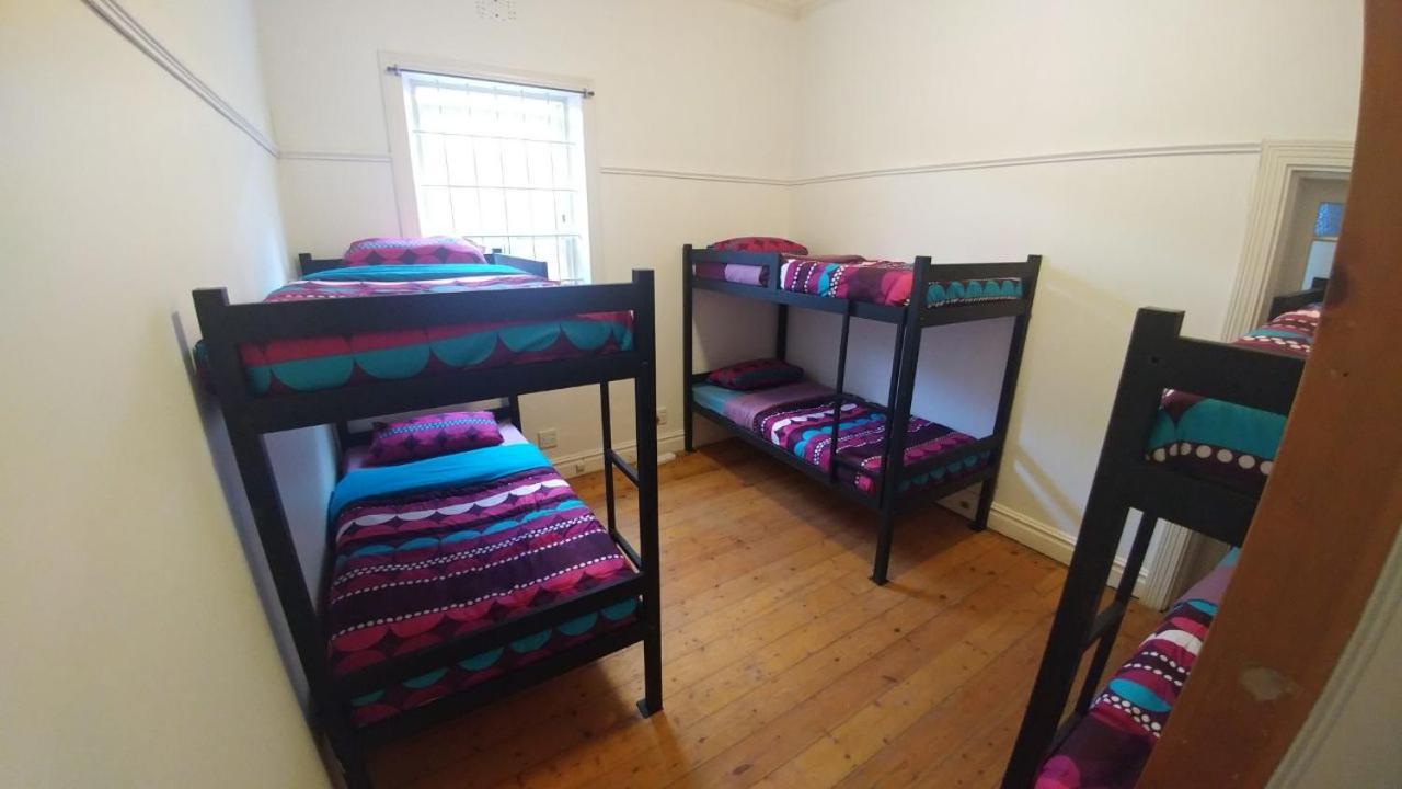 Spacious Backpacker Accommodation Cape Town Exterior foto